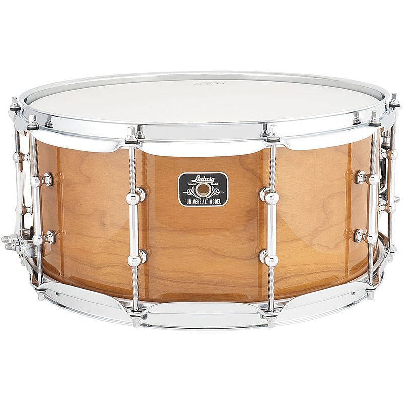 Foto van Ludwig lu6514ch universal wood cherry 14 x 6.5 inch snaredrum