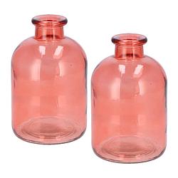 Foto van Dk design bloemenvaas fles model - 2x - helder gekleurd glas - koraal roze - d11 x h17 cm - vazen