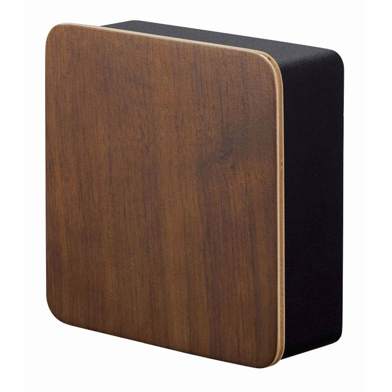 Foto van Yamazaki magnetic key box - rin - brown