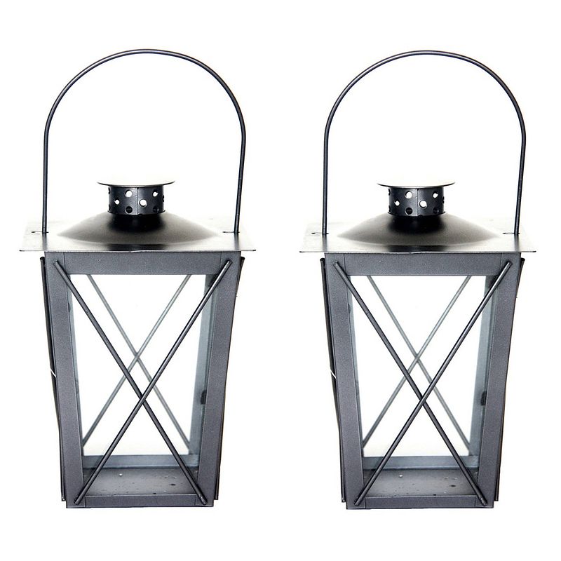 Foto van Set van 2x stuks zilveren tuin lantaarn/windlicht van ijzer 15 x 15 x 20 cm - lantaarns