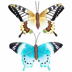 Foto van Set van 2x stuks tuindecoratie muur/wand vlinders van metaal in blauw en geel tinten 48 x 30 cm - tuinbeelden