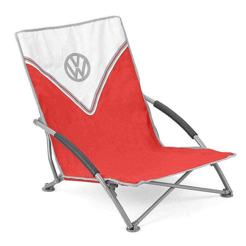 Foto van Volkswagen lage campingstoel rood