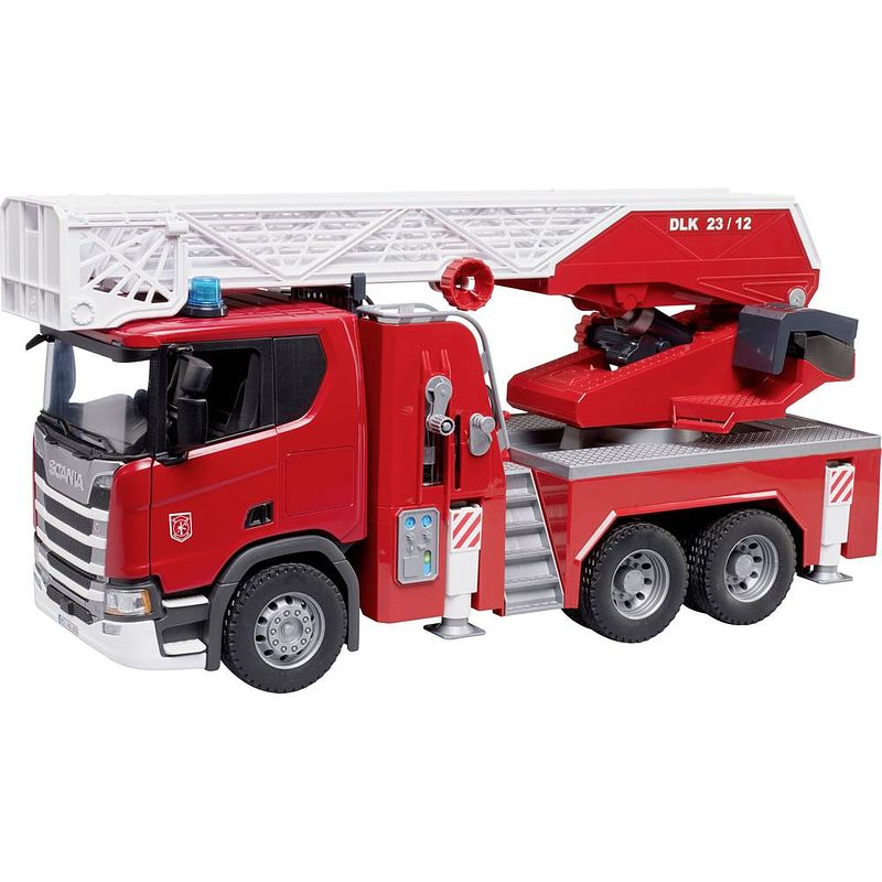 Foto van Bruder scania kant-en-klaar model bedrijfswagen(model)