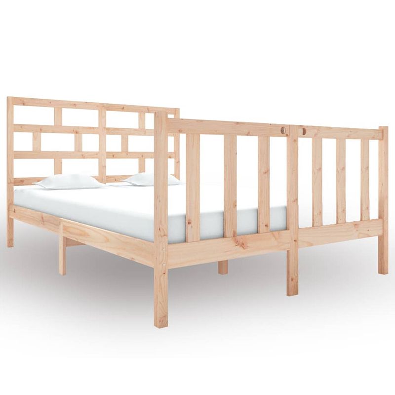 Foto van The living store bedframe - grenenhout - 195.5 x 125.5 x 69.5 cm - hoogwaardig materiaal