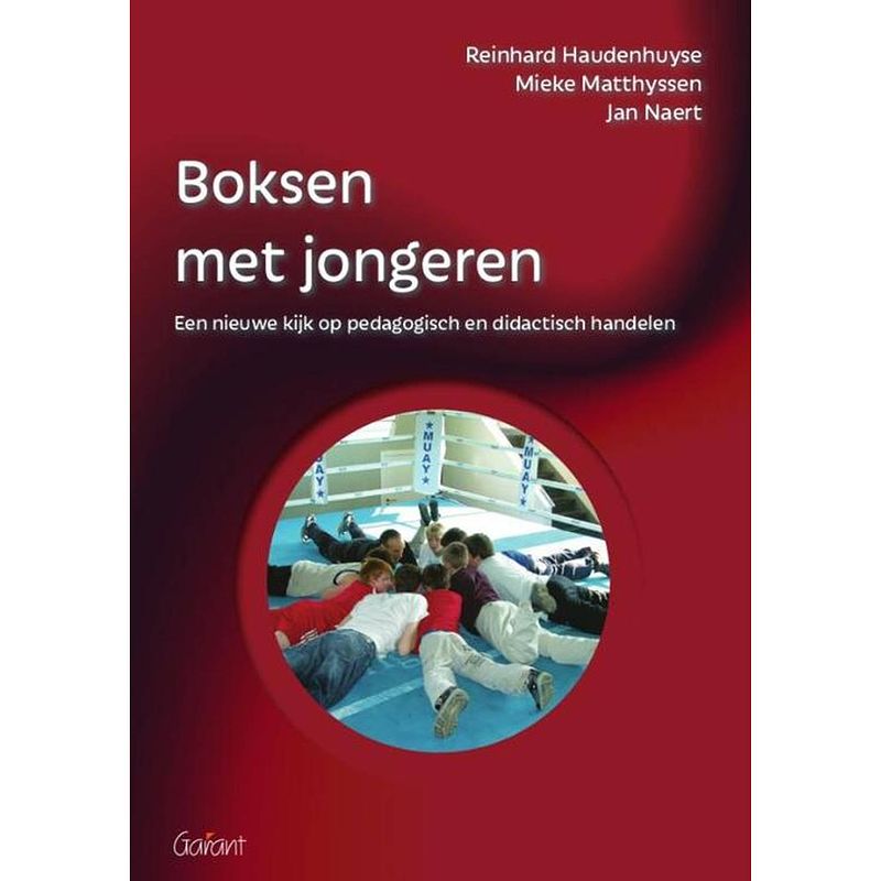 Foto van Boksen met jongeren