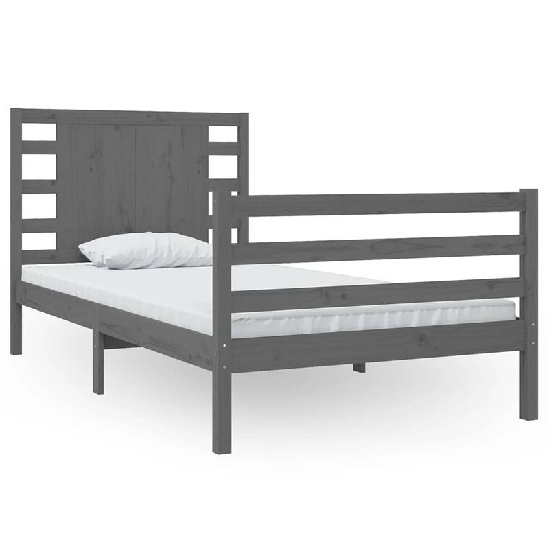 Foto van The living store houten bedframe - modern - bedframes - 205.5 x 106 x 69.5 cm - massief grenenhout