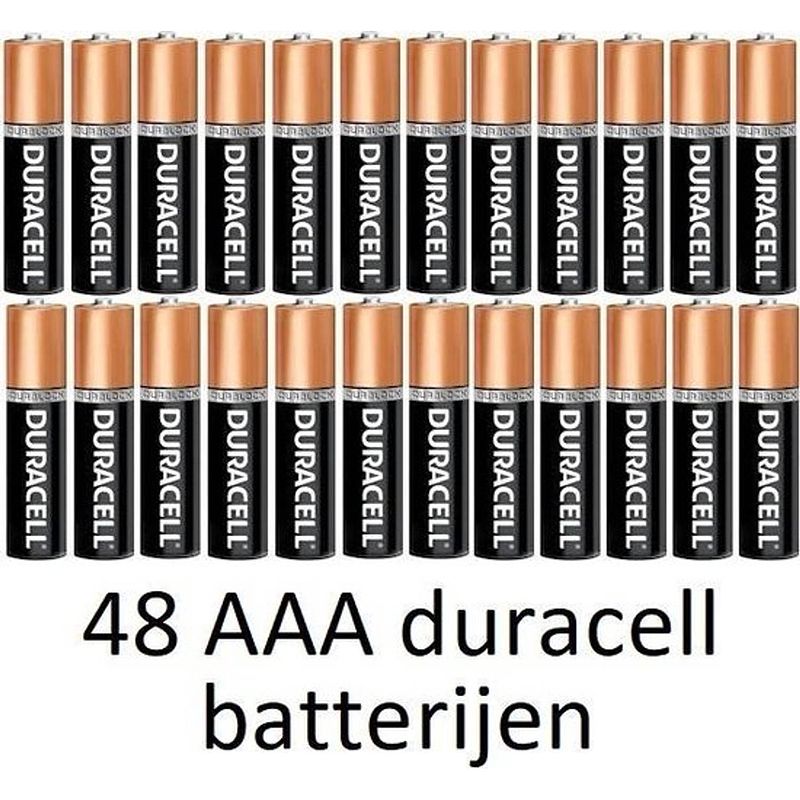 Foto van 48 stuks aaa duracell alkaline batterijen
