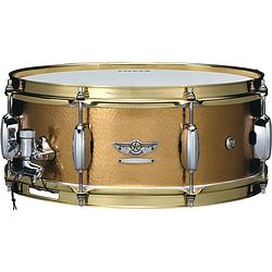 Foto van Tama tbrs1455h star reserve hand hammered brass 14 x 5.5 inch snaredrum