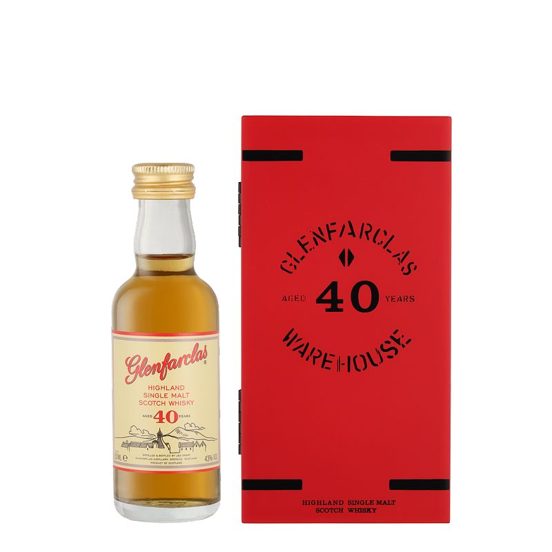 Foto van Glenfarclas 40 year old miniature 5cl whisky + giftbox
