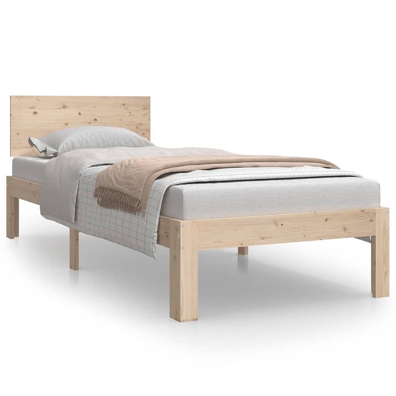 Foto van The living store massief grenenhouten bedframe - 195.5 x 78.5 cm - rustieke uitstraling