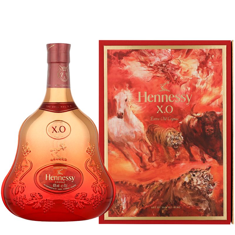 Foto van Hennessy xo cny 2023 edition 70cl cognac + giftbox