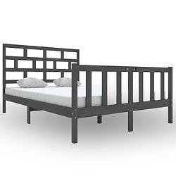 Foto van The living store bedframe grenenhout - grijs - 205.5 x 125.5 x 69.5 cm - stabiel en comfortabel