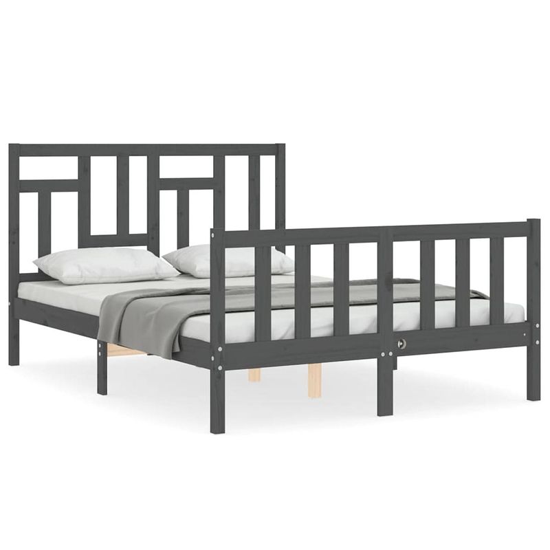 Foto van The living store bed frame massief grenenhout - grijs - 195.5 x 125.5 x 100 cm - multiplex lattenbodem