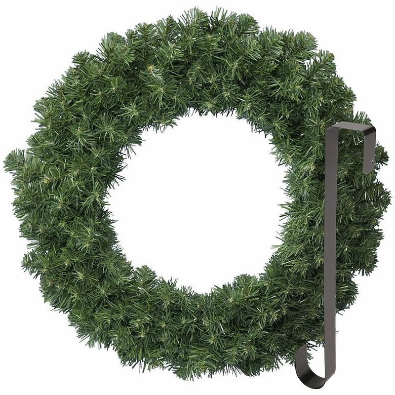 Foto van Kerstkrans 60 cm - groen - met zwarte hanger/ophanghaak - kerstversiering - kerstkransen