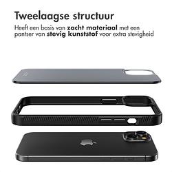 Foto van Accezz rugged frosted backcover iphone 15 plus telefoonhoesje zwart