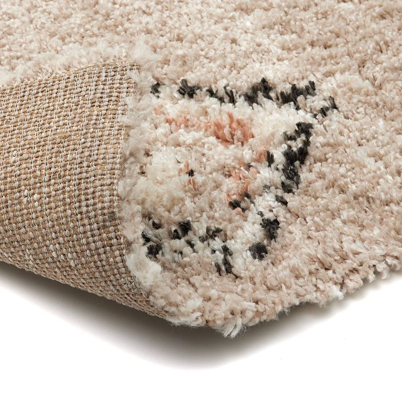 Foto van Berber vloerkleed hoogpolig grijs/beige - ikat - interieur05