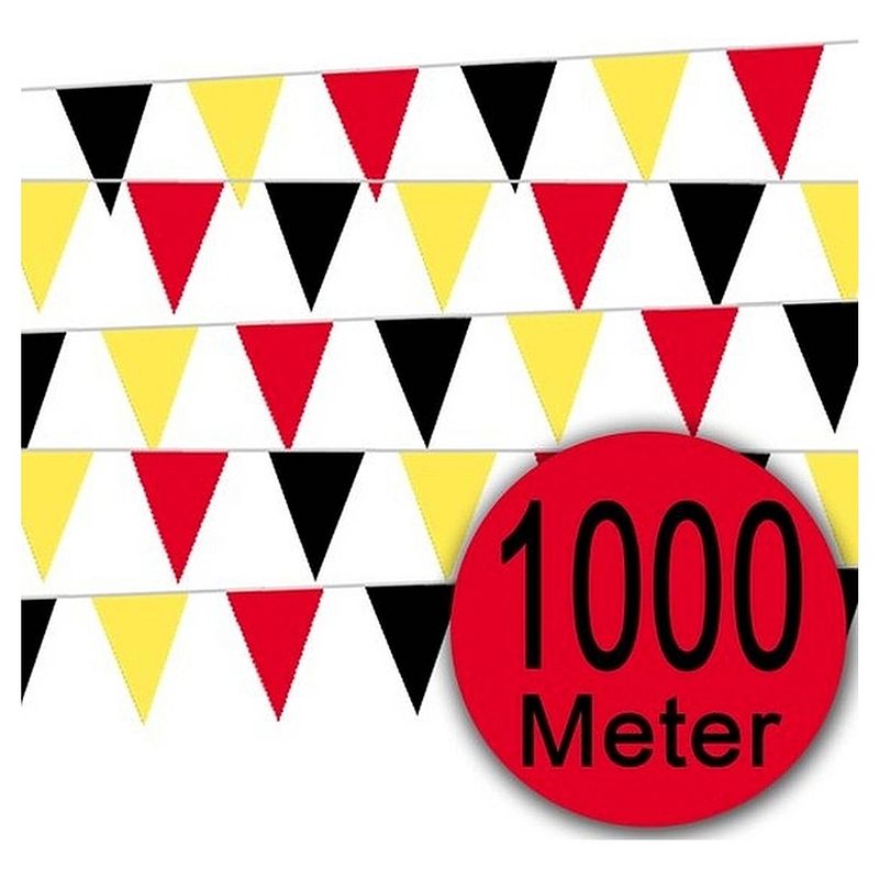 Foto van Vlaggenlijn 1000 meter - belgisch elftal wk voetbal