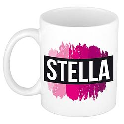 Foto van Naam cadeau mok / beker stella met roze verfstrepen 300 ml - naam mokken