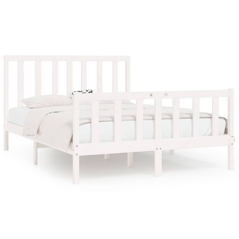 Foto van The living store bedframe wit - grenenhout - 205.5 x 126 x 100 cm - inclusief hoofdeind - geschikt voor 120 x 200 cm