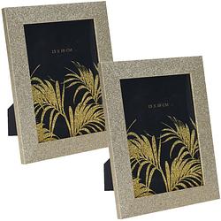 Foto van 2x stuks houten fotolijst met gouden glitters geschikt voor een foto van 13 x 18 cm - fotolijsten
