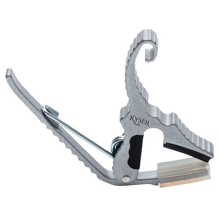 Foto van Kyser quick-change partial short-cut silver capo