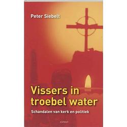 Foto van Vissers in troebel water