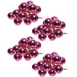 Foto van 40x fuchsia roze mini kerststukjes insteek kerstballetjes 2 cm van glas - kerststukjes