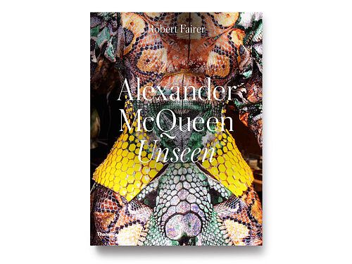 Foto van Alexander mcqueen - robert fairer - hardcover (9780500519042)