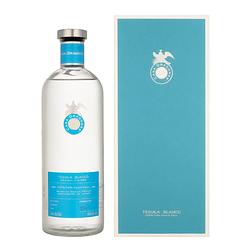 Foto van Casa dragones blanco 70cl gedistilleerd + giftbox