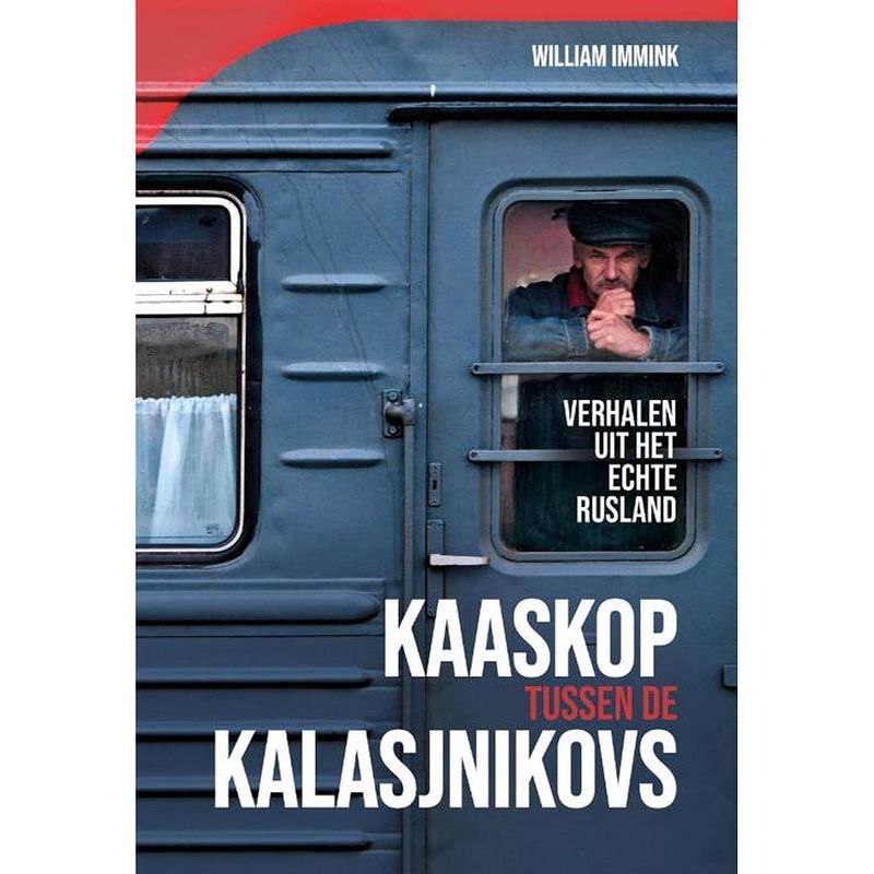 Foto van Kaaskop tussen de kalasjnikovs