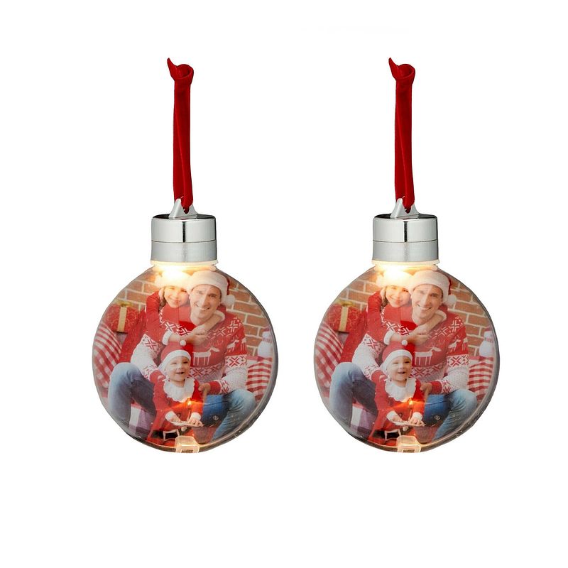 Foto van 2x stuks diy foto/fotolijst kunststof kerstballen transparant 8 cm met verlichting - kerstbal