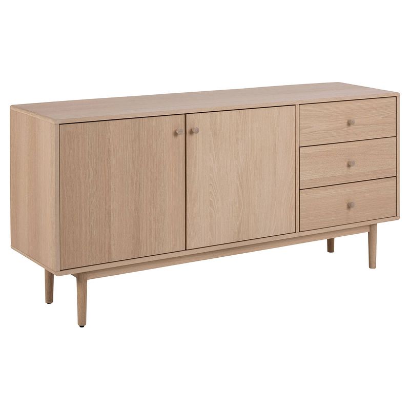 Foto van Assor dressoir met 2 deuren en 3 laden, wit geolied eiken decor.