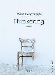 Foto van Hunkering - grootletterboek - maria boonzaaijer - paperback (9789463383424)